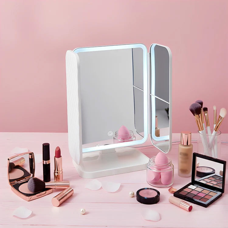 Newyuo™ Trifold LED Makeup Mirror
